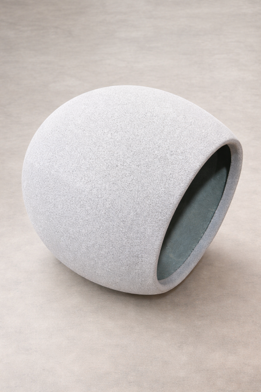GLOBALBOWL FRP PLANTER LARGE - Image